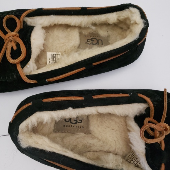 Womens Ugg Dakota Moccasins Black Suede Leather Bow 8 39 5612 - Picture 5 of 8